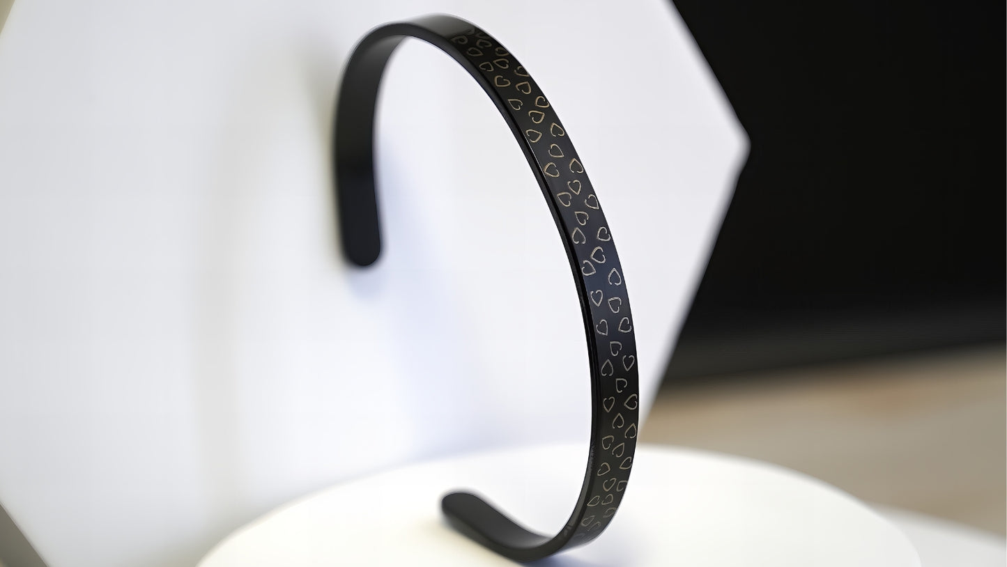 BRACCIALE RIGIDO HEARTSTORM