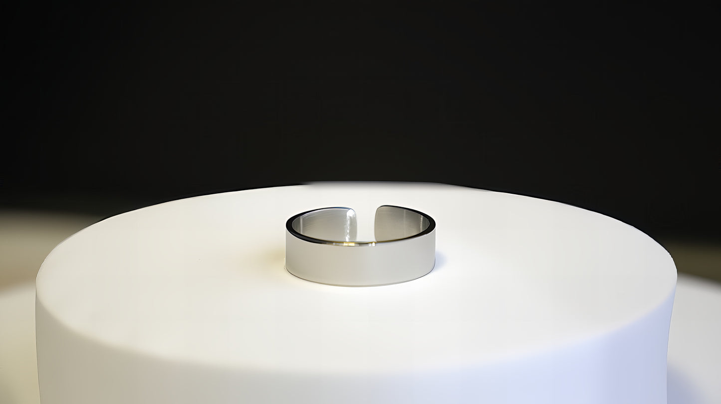 ANELLO GEOMETRICO A FASCIA APERTA PERSONALIZZABILE