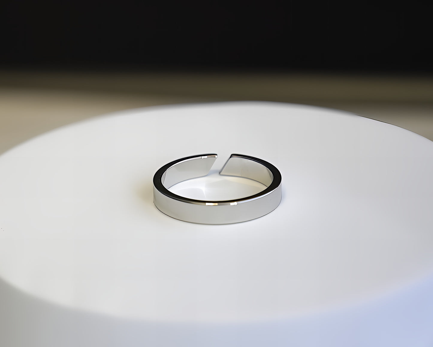 ANELLO GEOMETRICO A FASCIA APERTA PERSONALIZZABILE