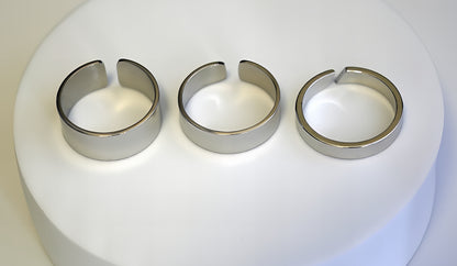 ANELLO GEOMETRICO A FASCIA APERTA PERSONALIZZABILE