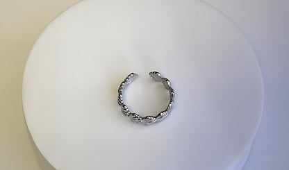 ANELLO A FEDINA CON CONCHIGLIE MULTIPLE