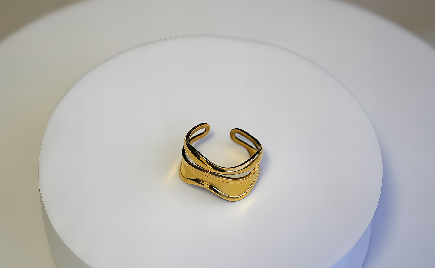 ANELLO A DOPPIA FASCIA IRREGOLARE