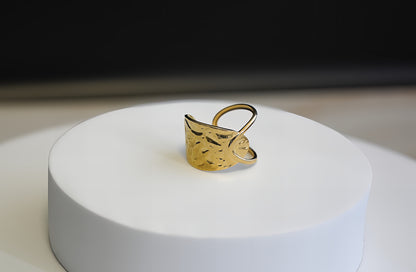 ANELLO A MEZZA FASCIA ASIMMETRICA