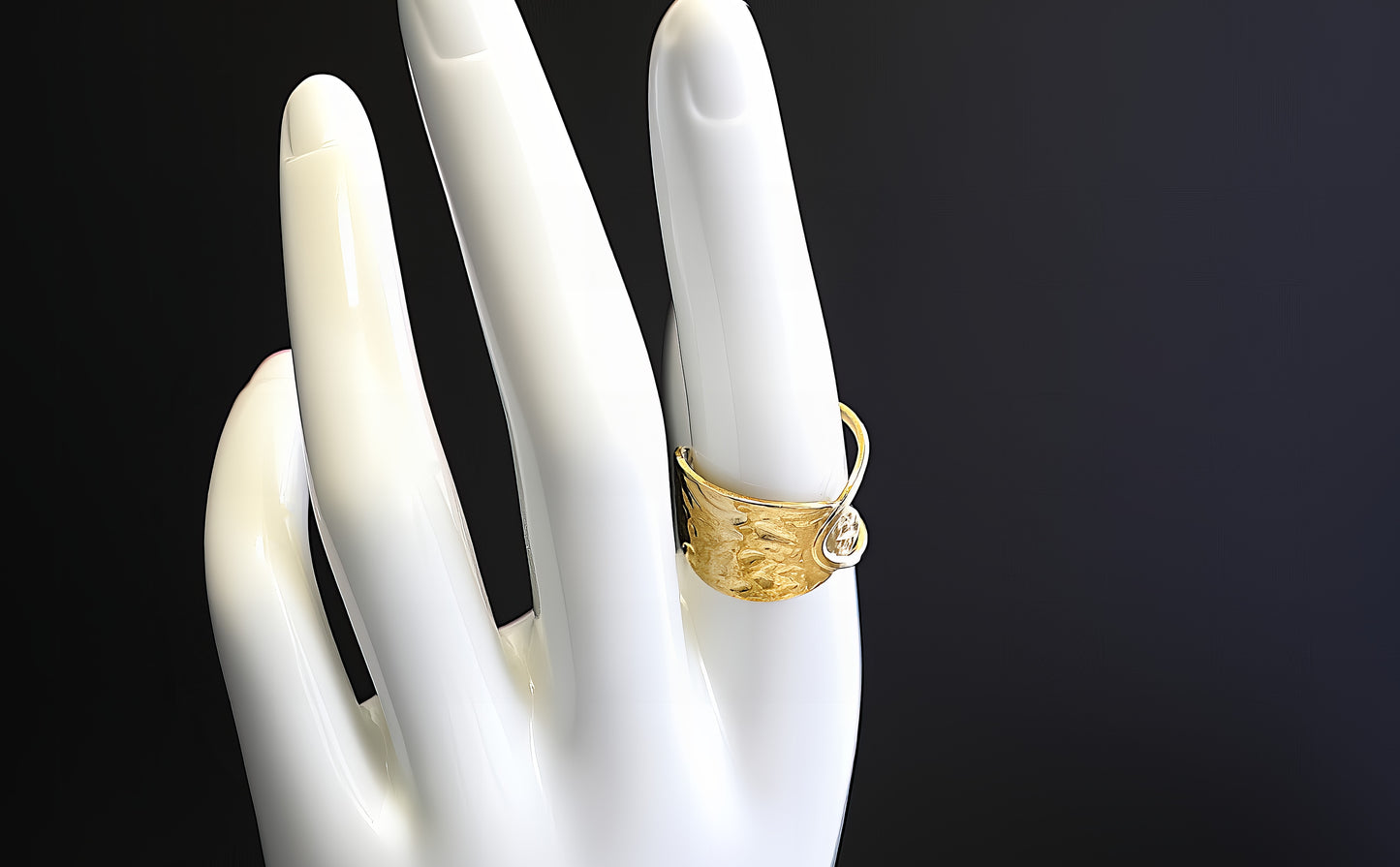 ANELLO A MEZZA FASCIA ASIMMETRICA