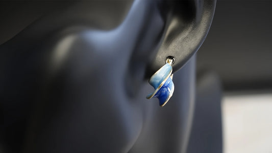 ORECCHINO GEOMETRICO AD ELICA IRREGOLABILE