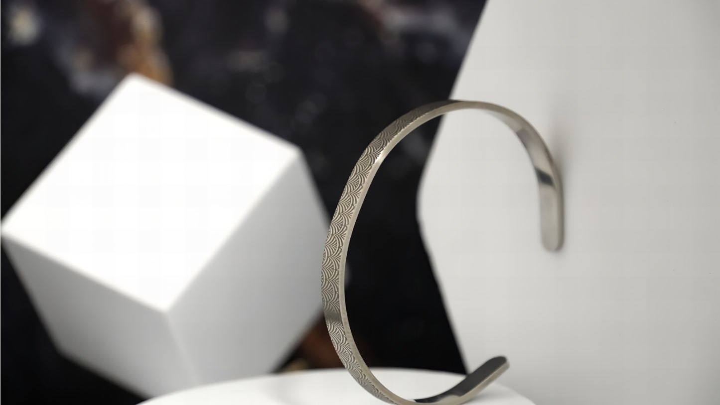 BRACCIALE RIGIDO WAVE